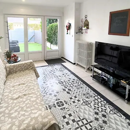 Awesome In With Wifi Holiday home *