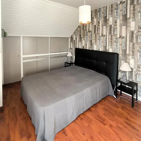 Awesome In With Wifi Holiday home